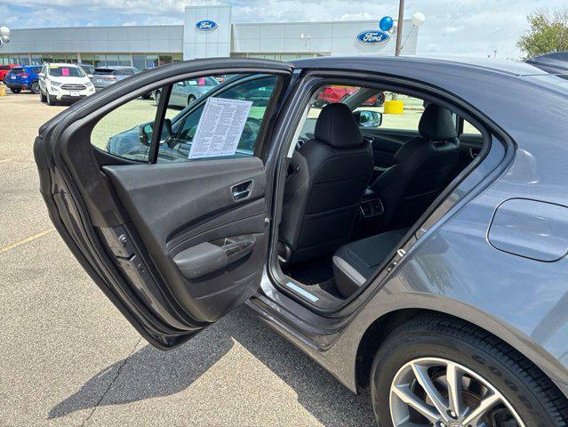 2019 Acura TLX Standard