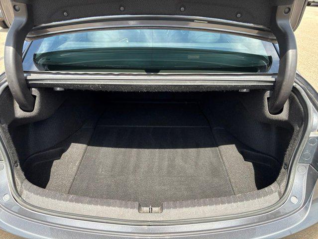 2019 Acura TLX Standard