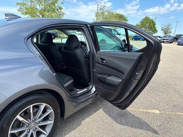 2019 Acura TLX Standard