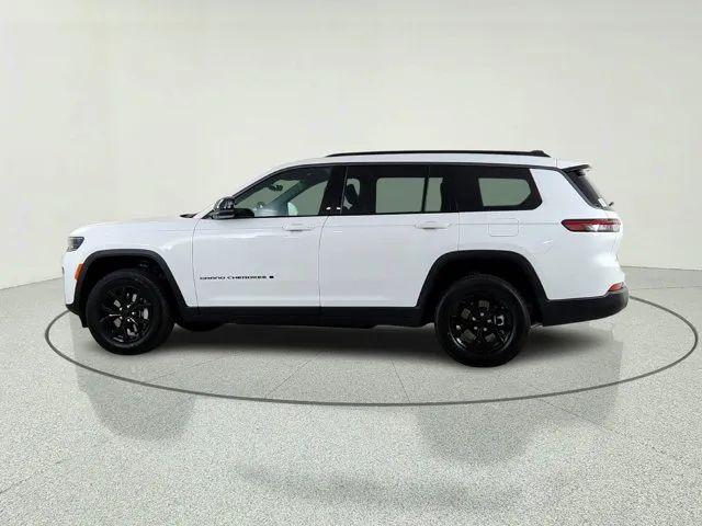 2026 Jeep Grand Cherokee L Altitude 4x4