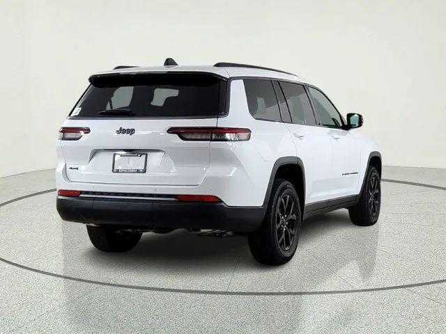 2026 Jeep Grand Cherokee L Altitude 4x4