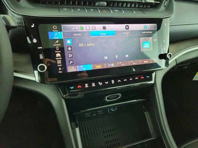 2026 Jeep Grand Cherokee L Altitude 4x4