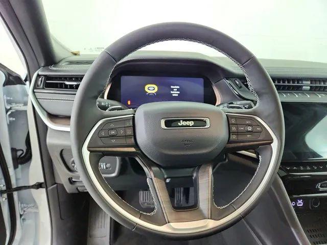 2026 Jeep Grand Cherokee L Altitude 4x4