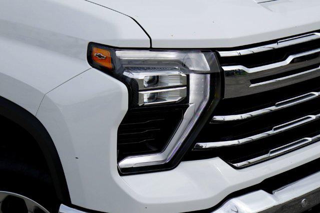 2024 Chevrolet Silverado 2500HD 4WD Crew Cab Standard Bed LTZ