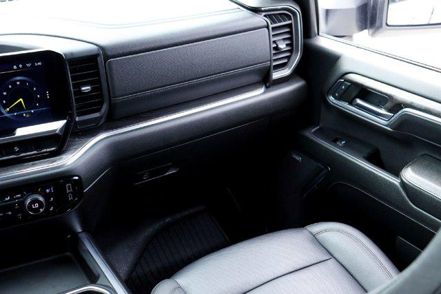 2024 Chevrolet Silverado 2500HD 4WD Crew Cab Standard Bed LTZ