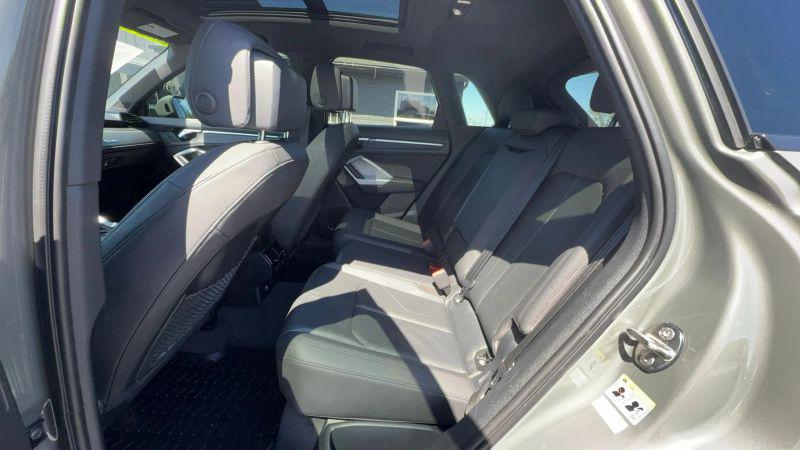 2020 Audi Q3 Premium Plus 45 TFSI S line quattro Tiptronic