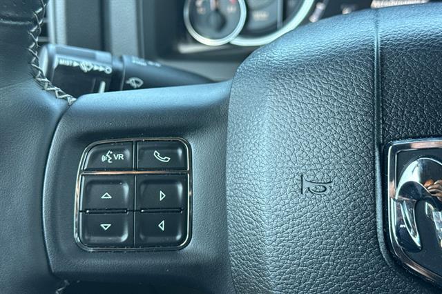 2017 Ram 1500 Rebel Crew Cab 4x4 5'7" Box