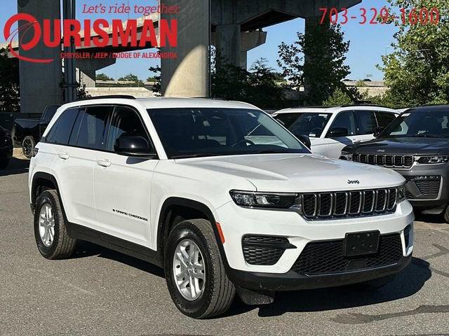 2023 Jeep Grand Cherokee Laredo 4x4 2023 Jeep Grand Cherokee Laredo 4x4