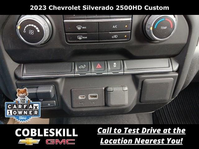 2023 Chevrolet Silverado 2500HD 4WD Crew Cab Standard Bed Custom