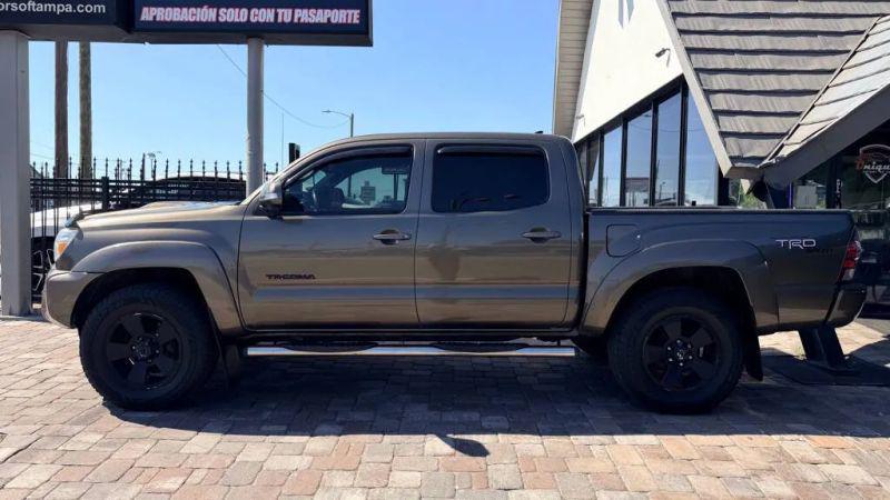 2013 Toyota Tacoma Base V6