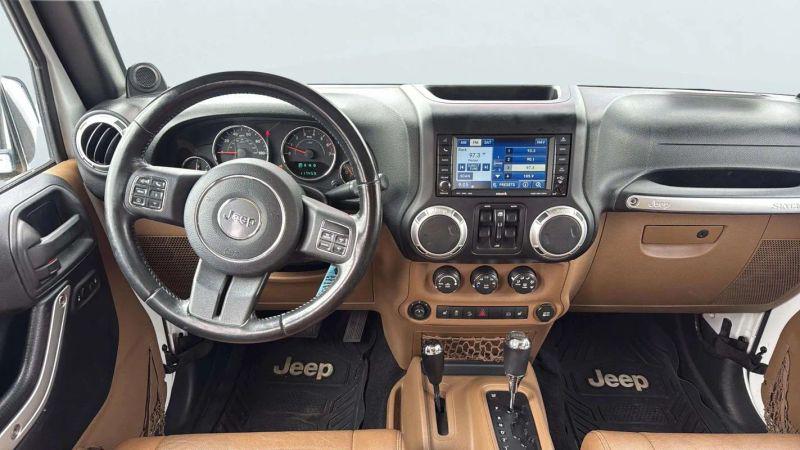2011 Jeep Wrangler Unlimited Sahara