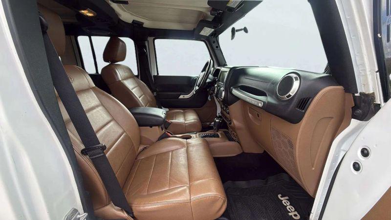2011 Jeep Wrangler Unlimited Sahara