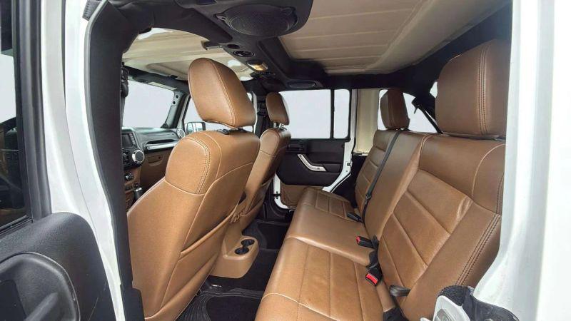 2011 Jeep Wrangler Unlimited Sahara