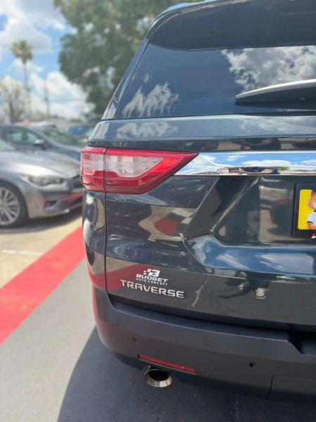 2020 Chevrolet Traverse FWD LT Cloth