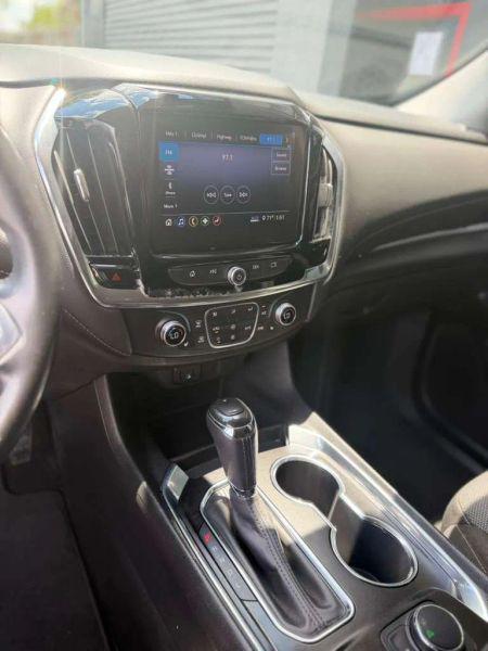 2020 Chevrolet Traverse FWD LT Cloth