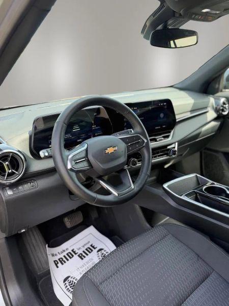 2025 Chevrolet Equinox AWD LT