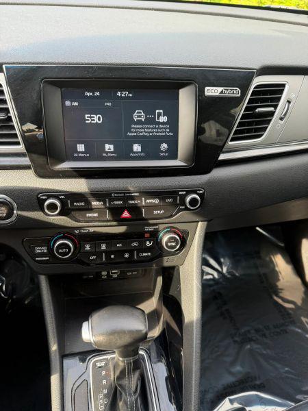 2017 Kia Niro EX