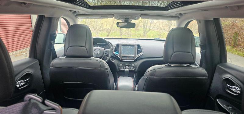 2019 Jeep Cherokee Trailhawk