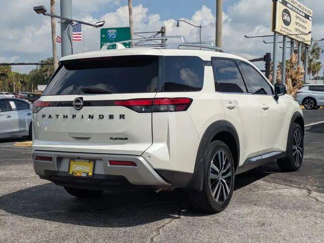 2023 Nissan Pathfinder Platinum FWD