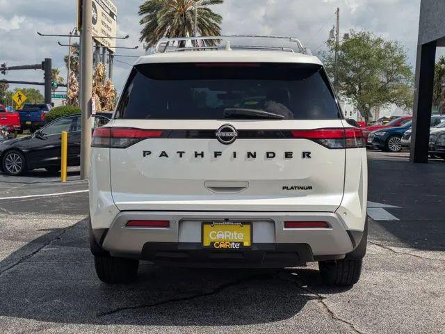 2023 Nissan Pathfinder Platinum FWD