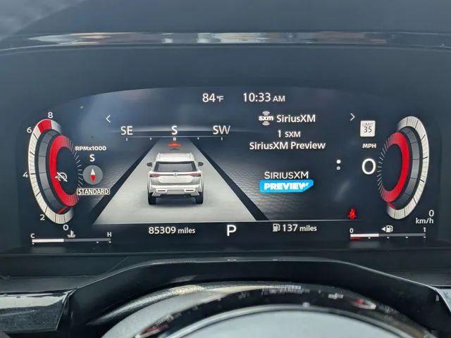2023 Nissan Pathfinder Platinum FWD
