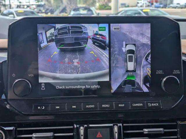2023 Nissan Pathfinder Platinum FWD