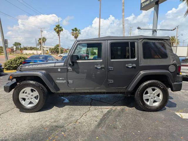 2017 Jeep Wrangler Unlimited Sahara 4x4