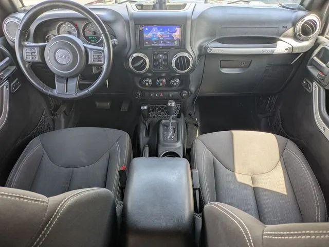 2017 Jeep Wrangler Unlimited Sahara 4x4