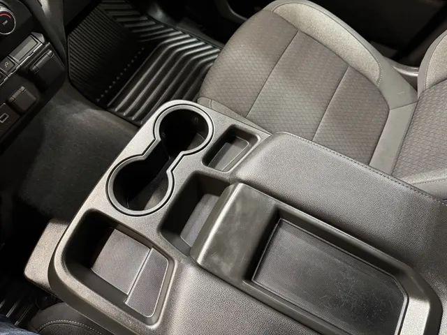 2022 Chevrolet Silverado 1500 4WD Crew Cab Short Bed Custom