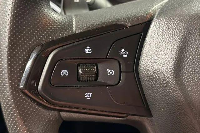2023 Chevrolet Bolt EUV FWD LT