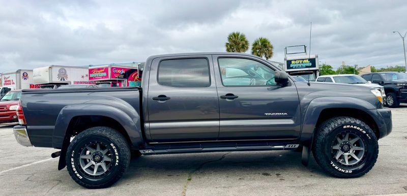 2011 Toyota Tacoma Base V6