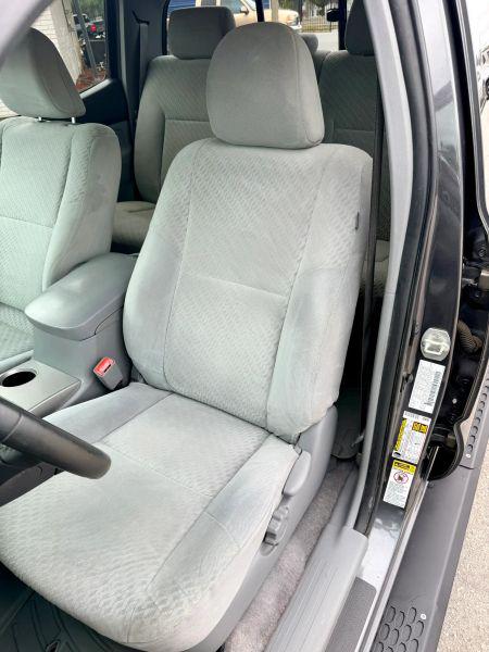 2011 Toyota Tacoma Base V6