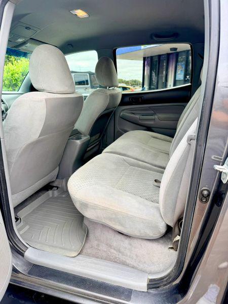 2011 Toyota Tacoma Base V6