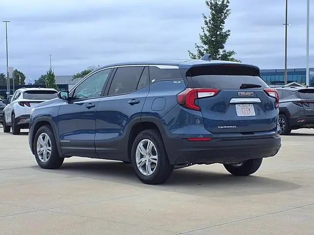 2024 GMC Terrain FWD SLE
