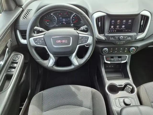 2024 GMC Terrain FWD SLE