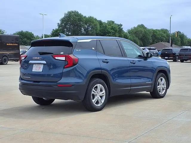 2024 GMC Terrain FWD SLE