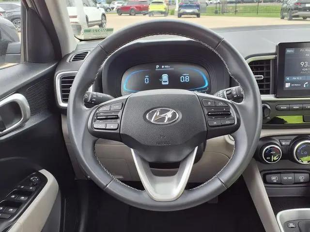 2025 Hyundai Venue SEL