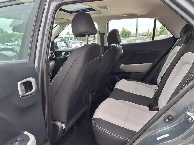 2025 Hyundai Venue SEL