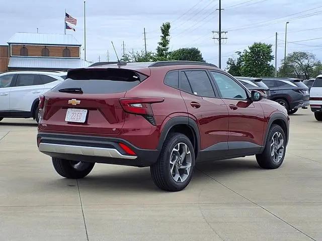 2025 Chevrolet Trax FWD LT
