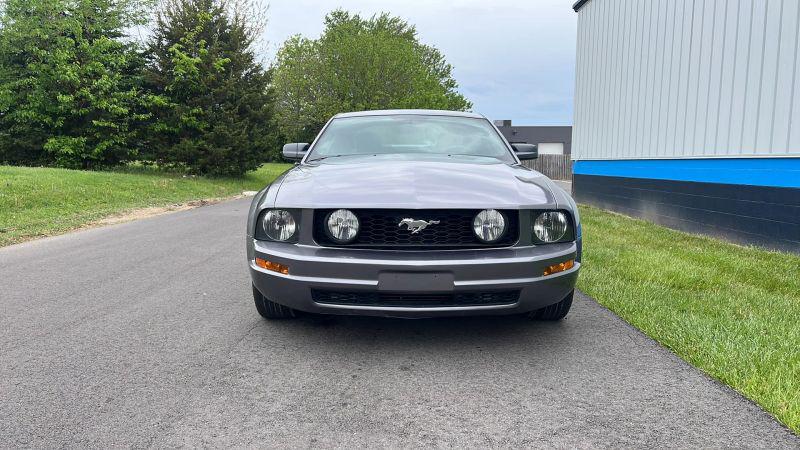 2006 Ford Mustang Base