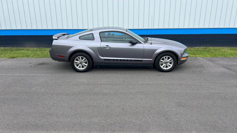 2006 Ford Mustang Base