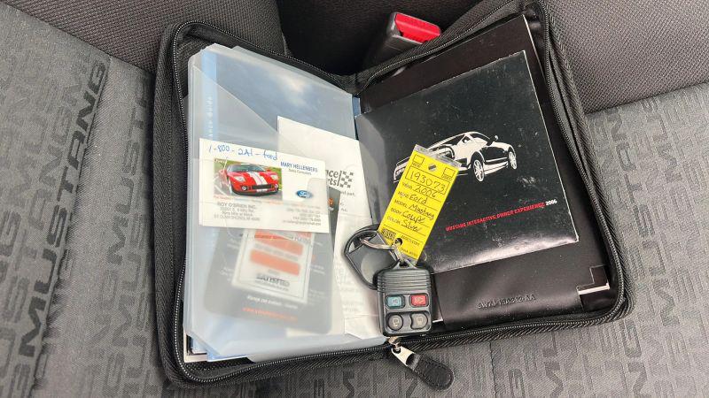 2006 Ford Mustang Base