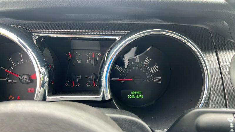 2006 Ford Mustang Base