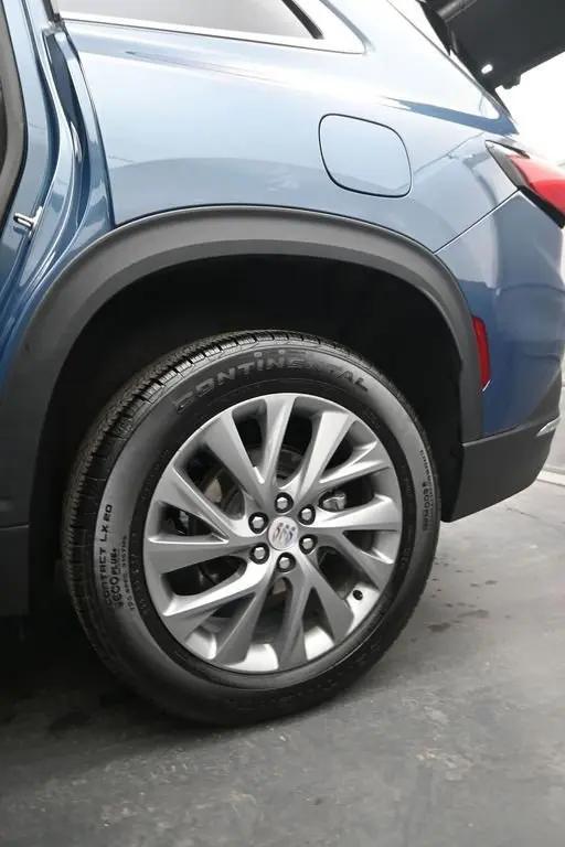 2025 Buick Enclave Preferred FWD