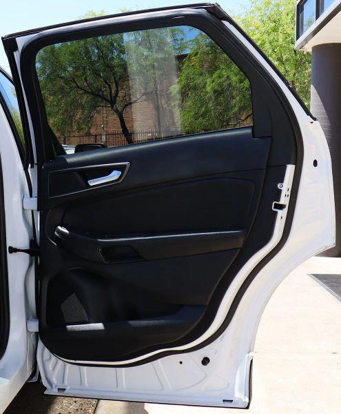 2021 Ford Edge SE