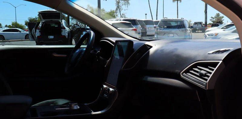 2021 Ford Edge SE