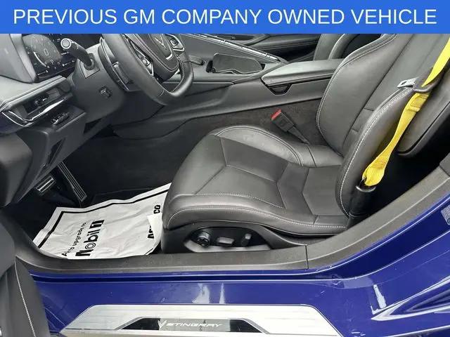 2025 Chevrolet Corvette Stingray RWD Convertible 2LT