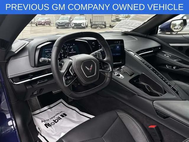 2025 Chevrolet Corvette Stingray RWD Convertible 2LT
