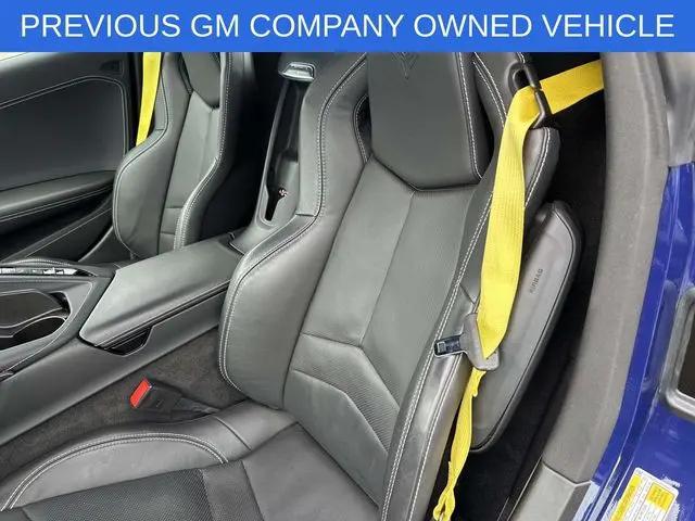 2025 Chevrolet Corvette Stingray RWD Convertible 2LT