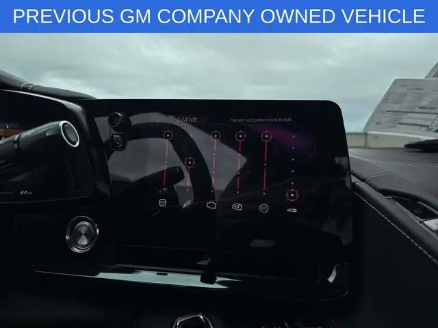 2025 Chevrolet Corvette Stingray RWD Convertible 2LT
